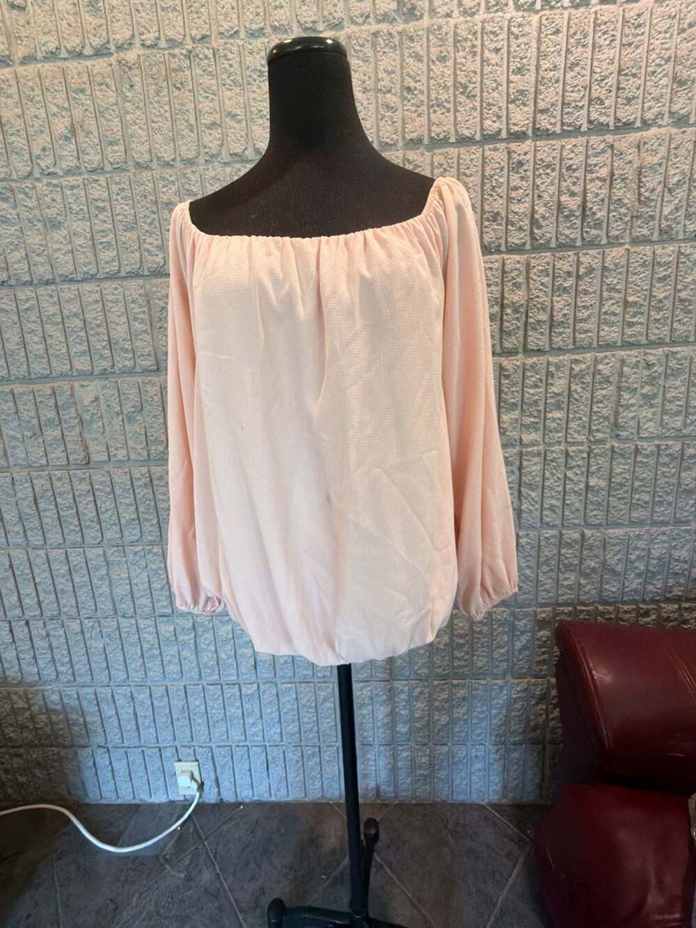 256 Mainstrip Pink Off-the-Shoulder Long Bubble Sleeve Blouse